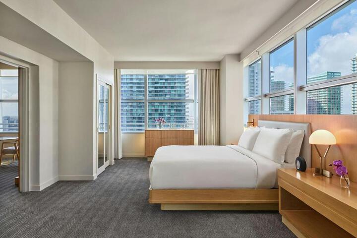 Brickell Arch a Luxury Collection Hotel Miami