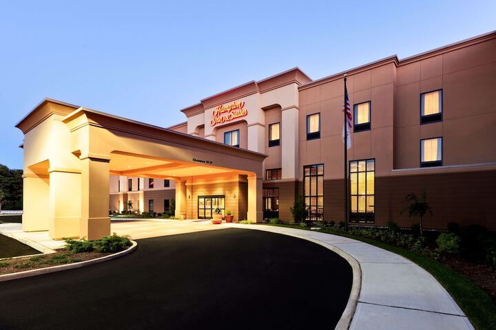 Hotel 2 of 37