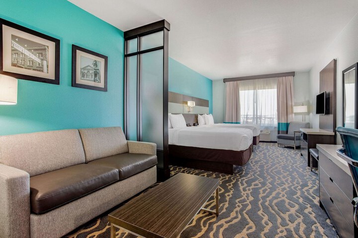 La Quinta Inn & Suites by Wyndham Northlake Fort Worth