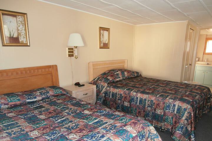 Riverbend Lodging