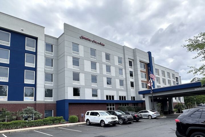 Hotel 2 of 70