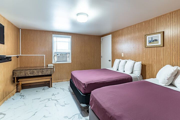 Room 19 of 61