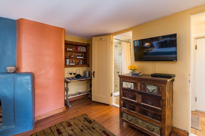 Room 41 of 84