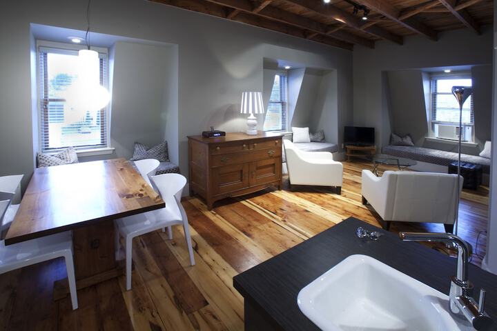 Room 10 of 41