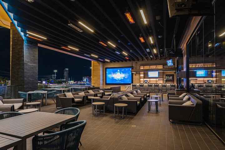 Terrace/Patio 127 of 129