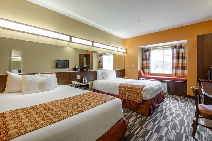 Microtel Inn & Suites by Wyndham Greenville / University Medic