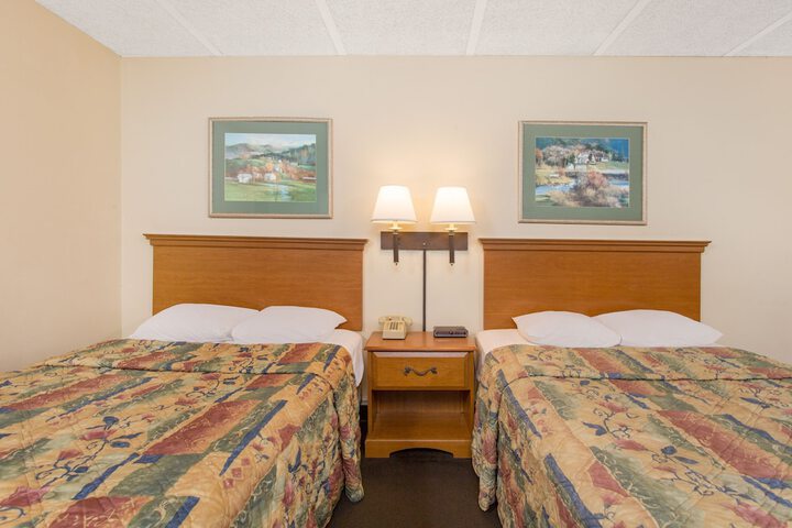 Room 17 of 22