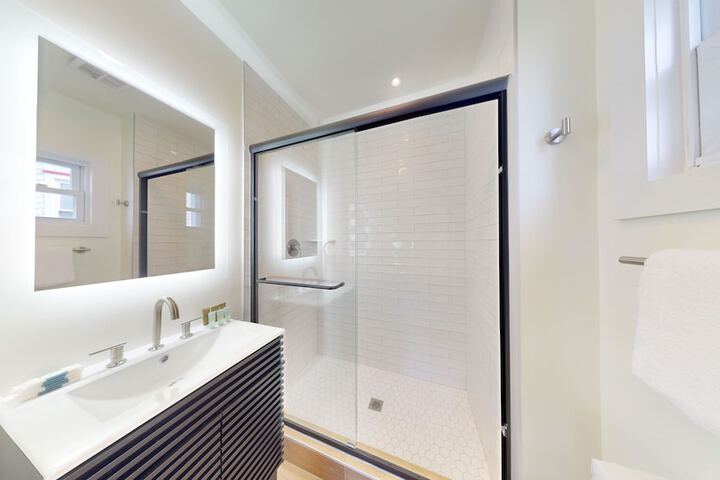 Room 40 of 45