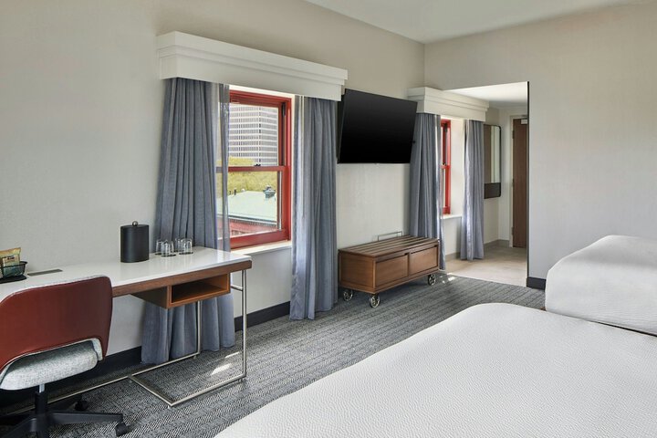 Courtyard by Marriott Providence Downtown