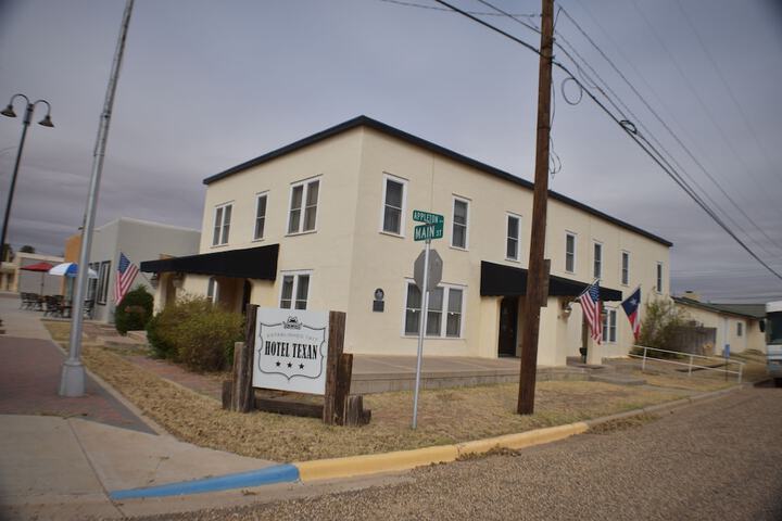 Hotel 2 of 21