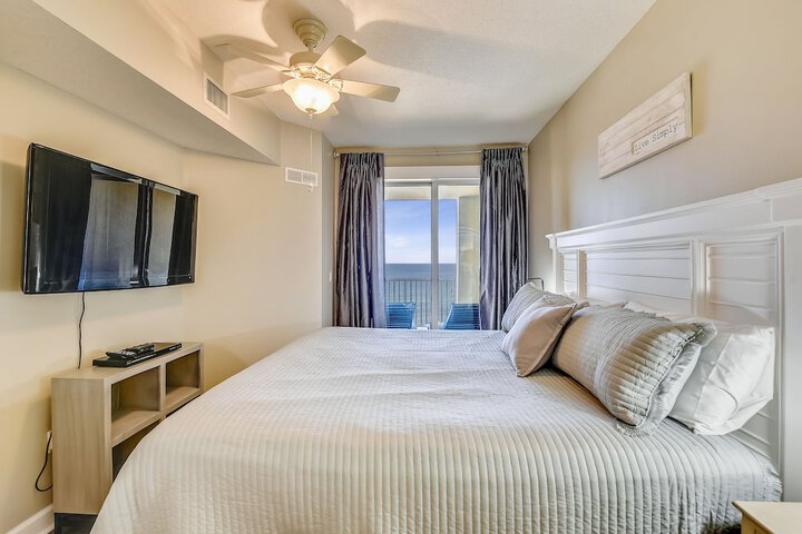 Room 141 of 308