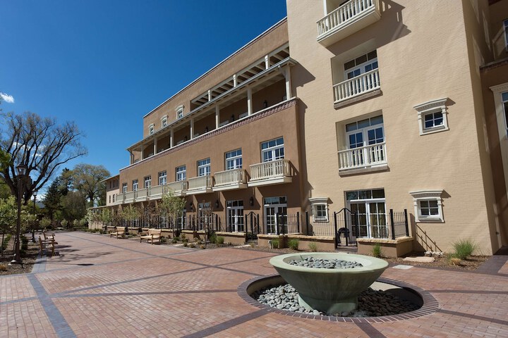 Hotel 8 of 110