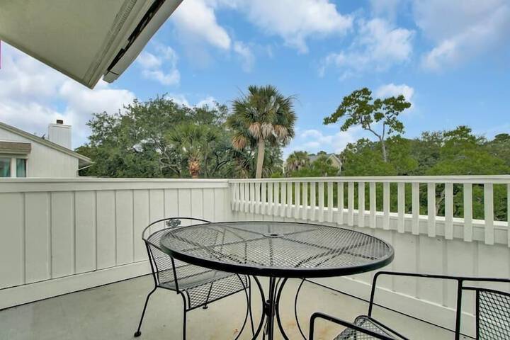 Racquet Club 35 by Wild Dunes in Resort Core