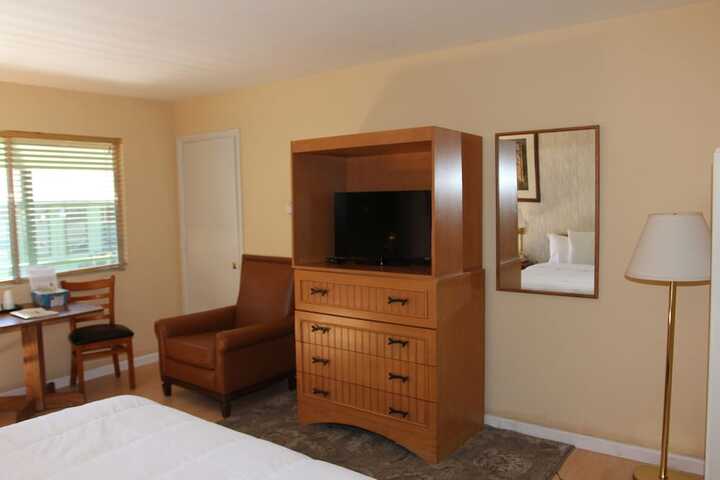 Room 38 of 97