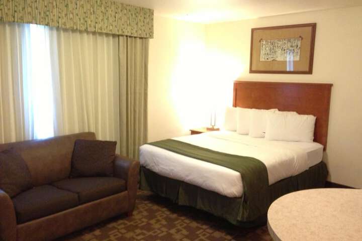 Room 13 of 14