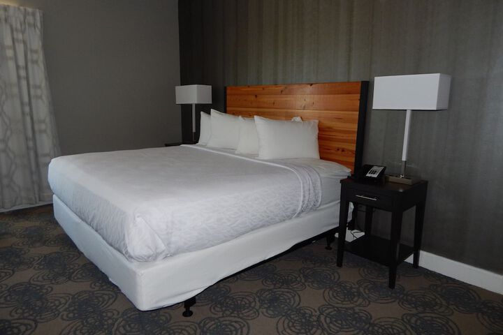 Room 12 of 44