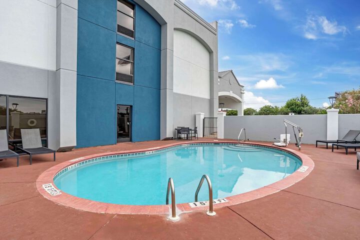 Comfort Inn Opelika - Auburn
