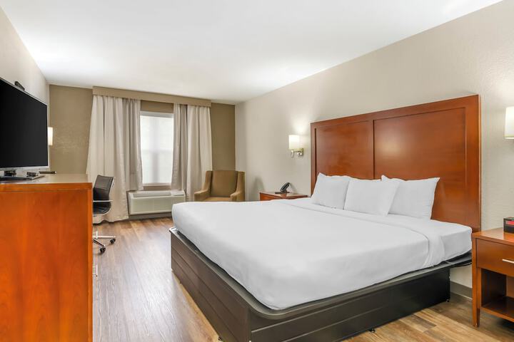 Room 22 of 35
