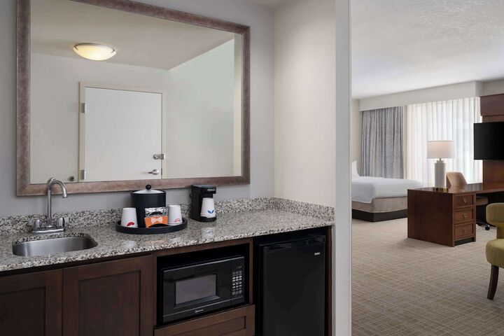 Room 17 of 49