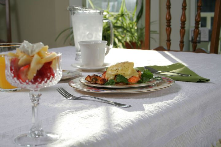 Breakfast/Coffee Service 30 of 39