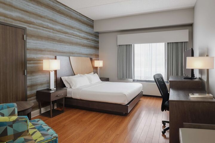 Room 25 of 35