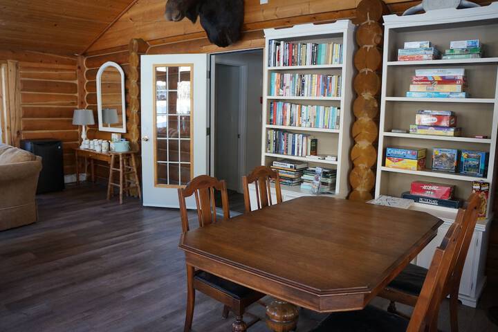 Room 11 of 31