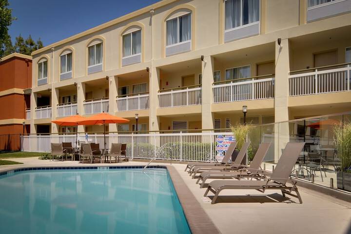 Best Western Plus Rancho Cordova Inn