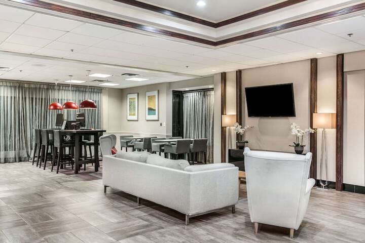 Hotel Interior 15 of 69