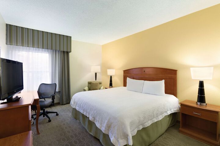 Room 21 of 40