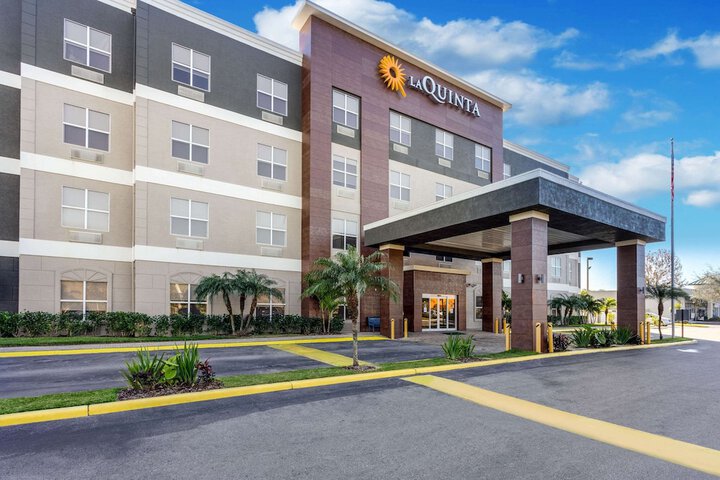 Hotel 3 of 60