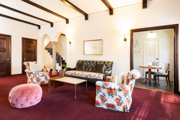 Room 21 of 62