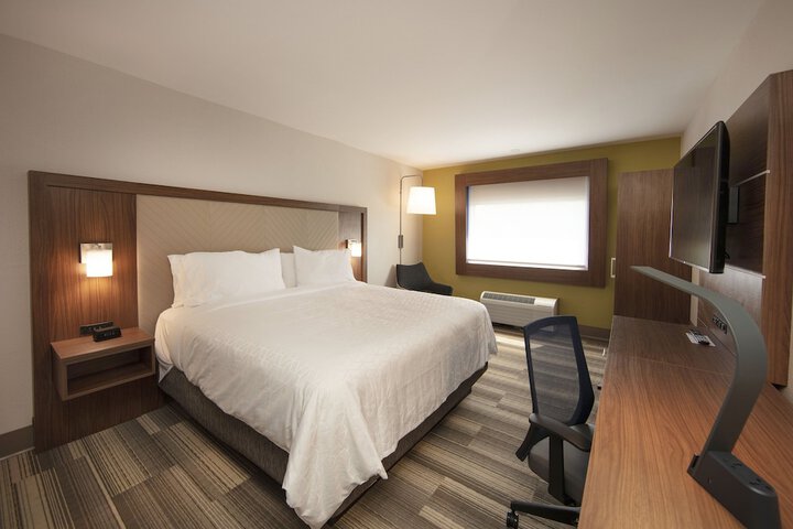 Room 14 of 57