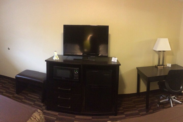 Room 17 of 26