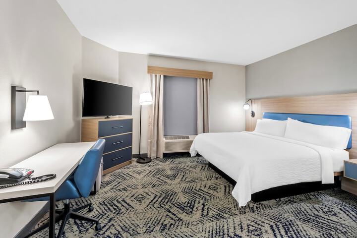 Candlewood Suites VICTORIA by IHG