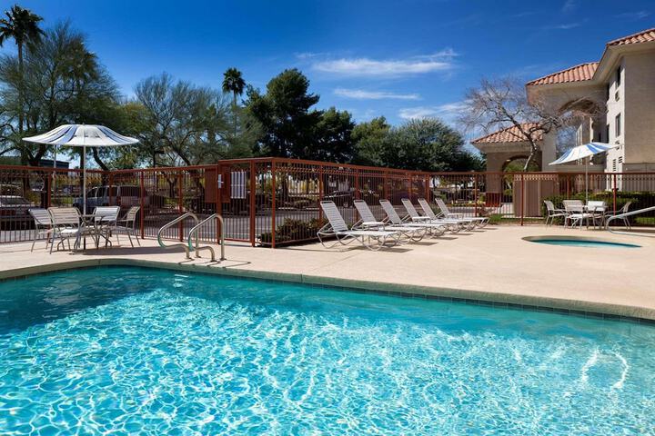 Pool 6 of 25