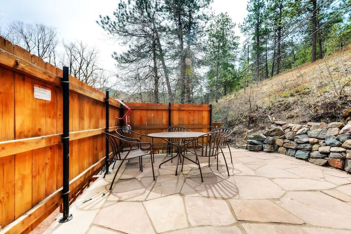 Terrace/Patio 130 of 137