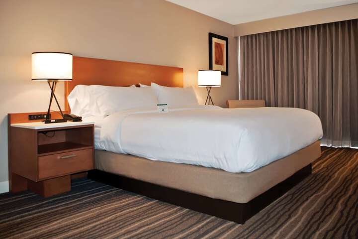 DoubleTree by Hilton Helena Downtown