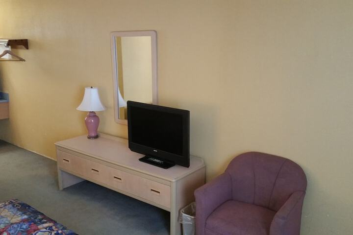 Room 36 of 46
