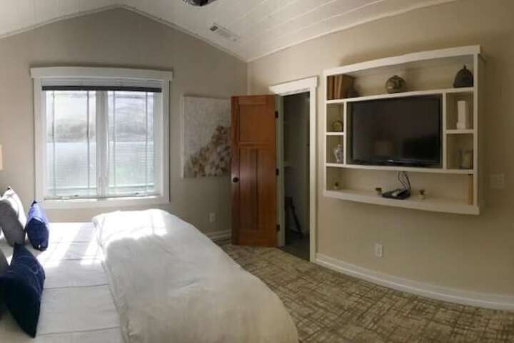 Room 27 of 117