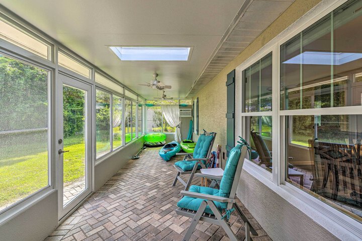 Rainbow River Home w / Private Kayak Dock