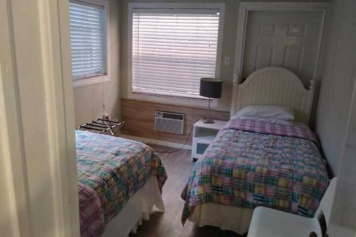 Room 22 of 26