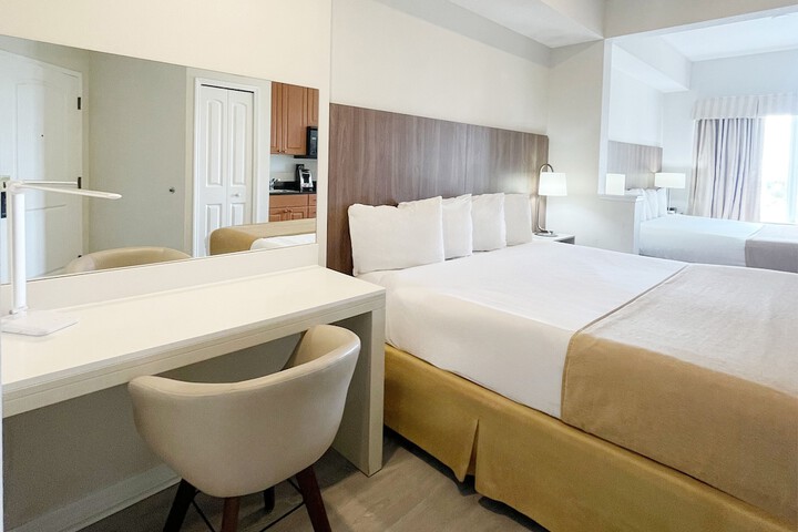 Room 41 of 54