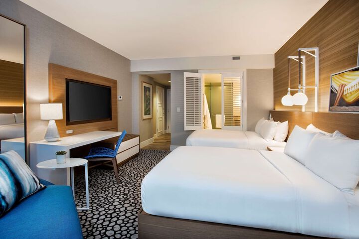 Room 45 of 168