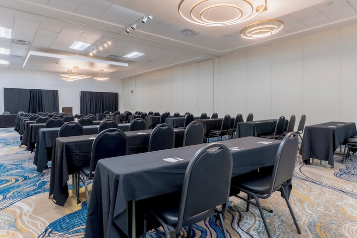 Holiday Inn Resort South Padre Island - Beach Front by IHG