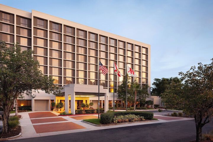 Hotel 4 of 49