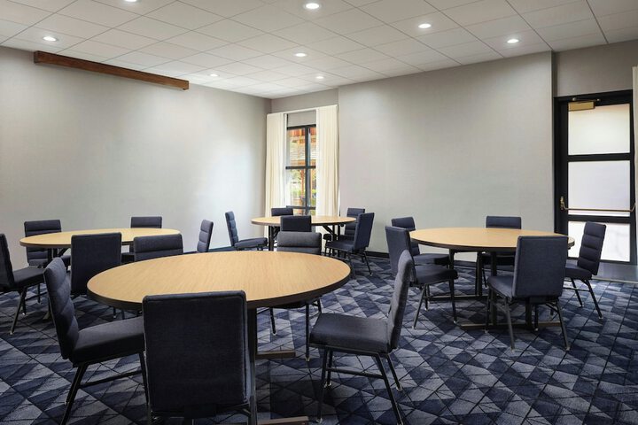 Courtyard by Marriott Santa Rosa