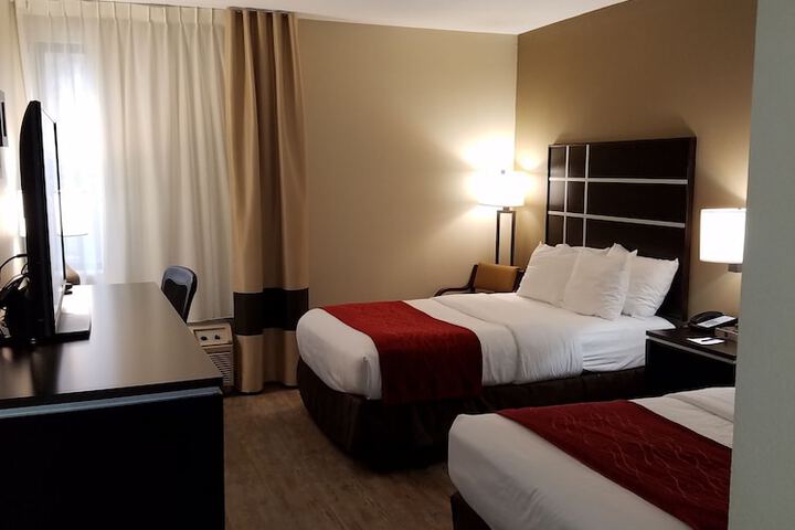 Room 37 of 71