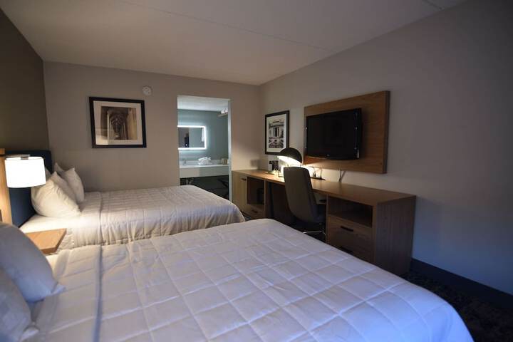 Room 29 of 32
