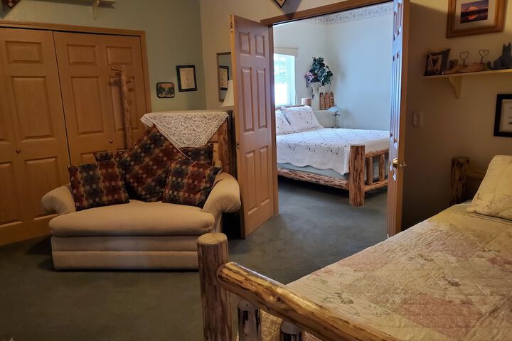 Room 22 of 38