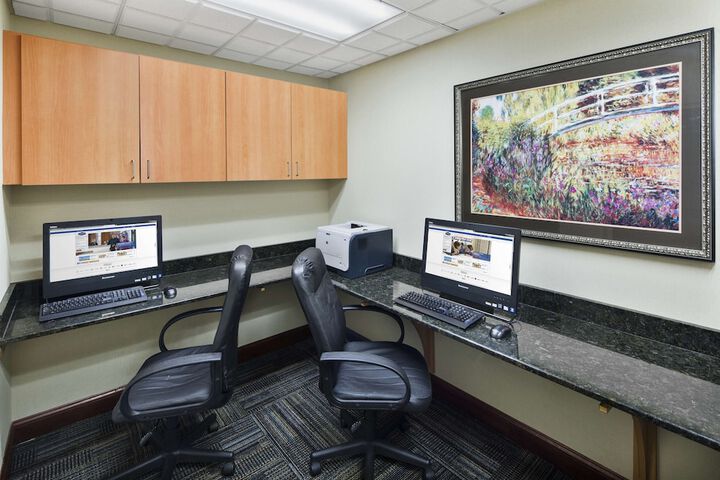Business Center 24 of 24
